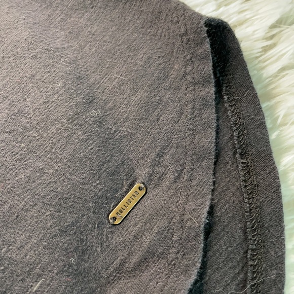 Hollister Black Long Sleeve - Size‎ Small - Picture 3 of 6